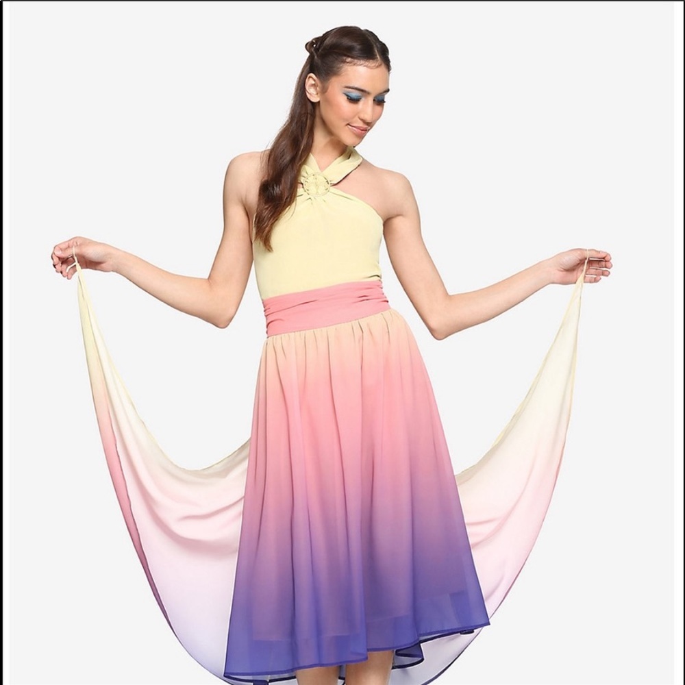 ISO Padme her universe Star Wars dress